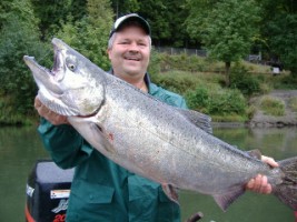 Fisherman with Cowlitz River fall 2010 Salmon